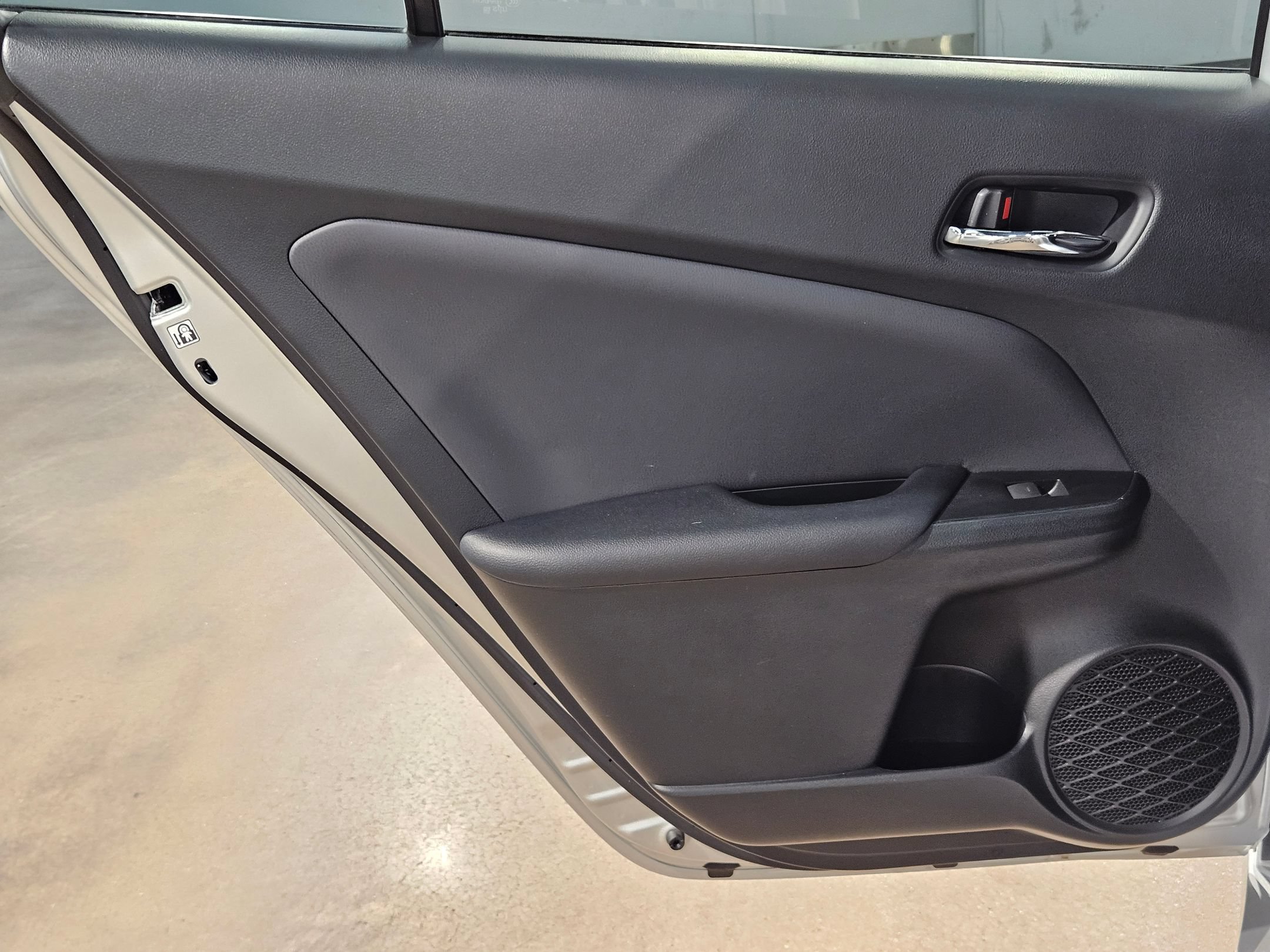 Used 2021 Toyota Prius Prime Limited FWD image 34