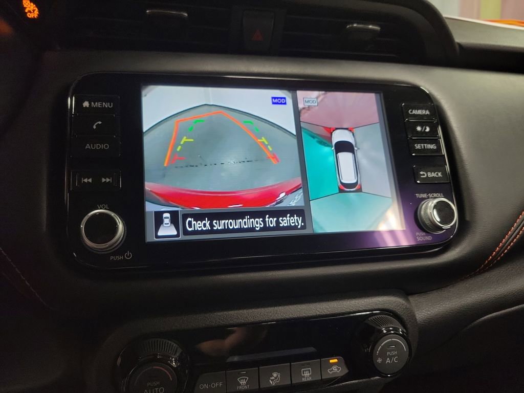 Used 2022 Nissan Kicks SR w/ Interior Electronics Package FWD image 16