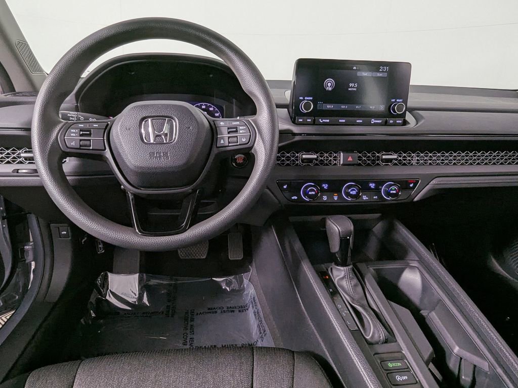 Used 2023 Honda Accord EX image 15