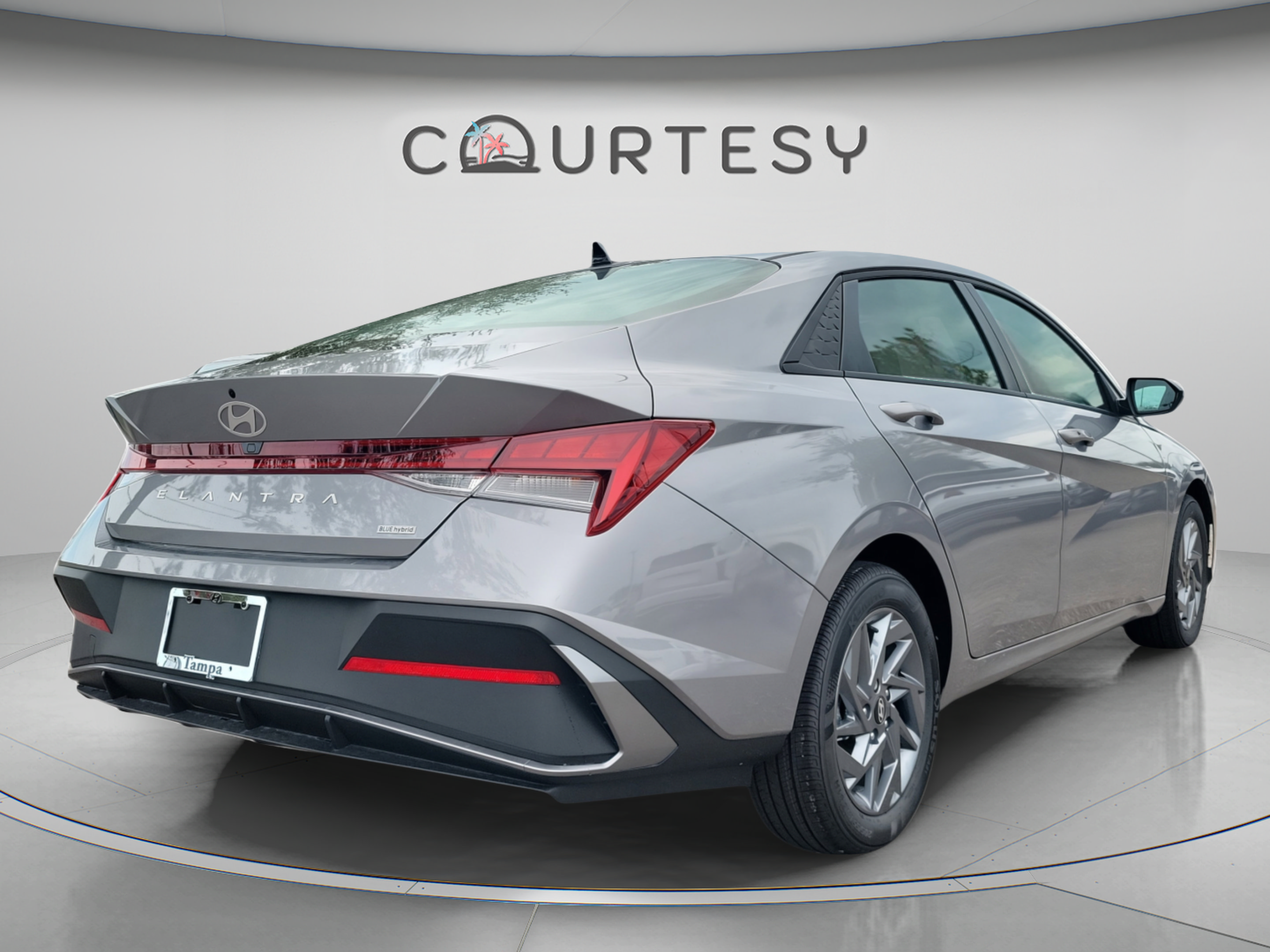 New 2025 Hyundai Elantra Hybrid FWD image 5