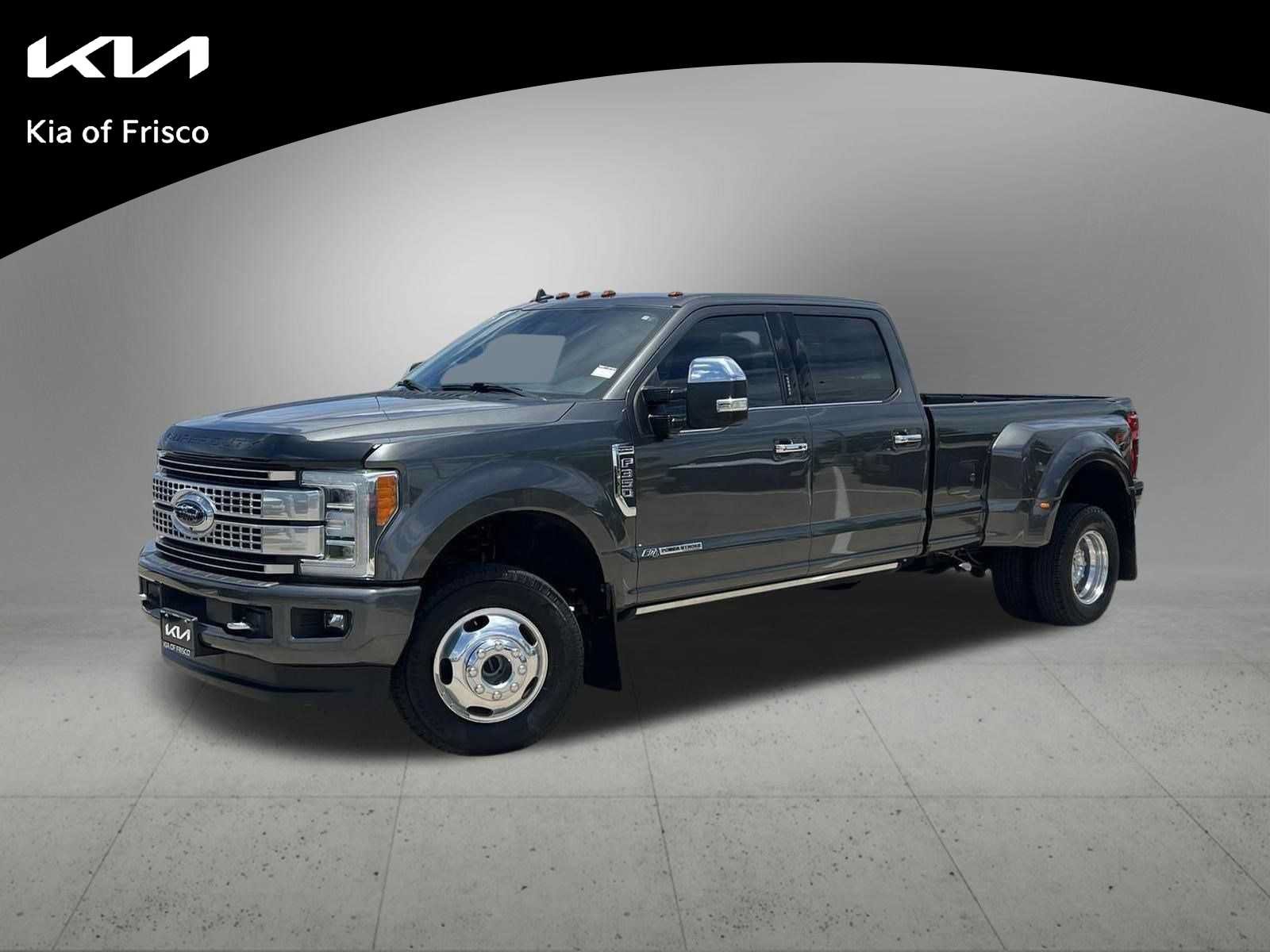 Used 2019 Ford F350 Platinum w/ Platinum Ultimate Package AWD/4WD image 1