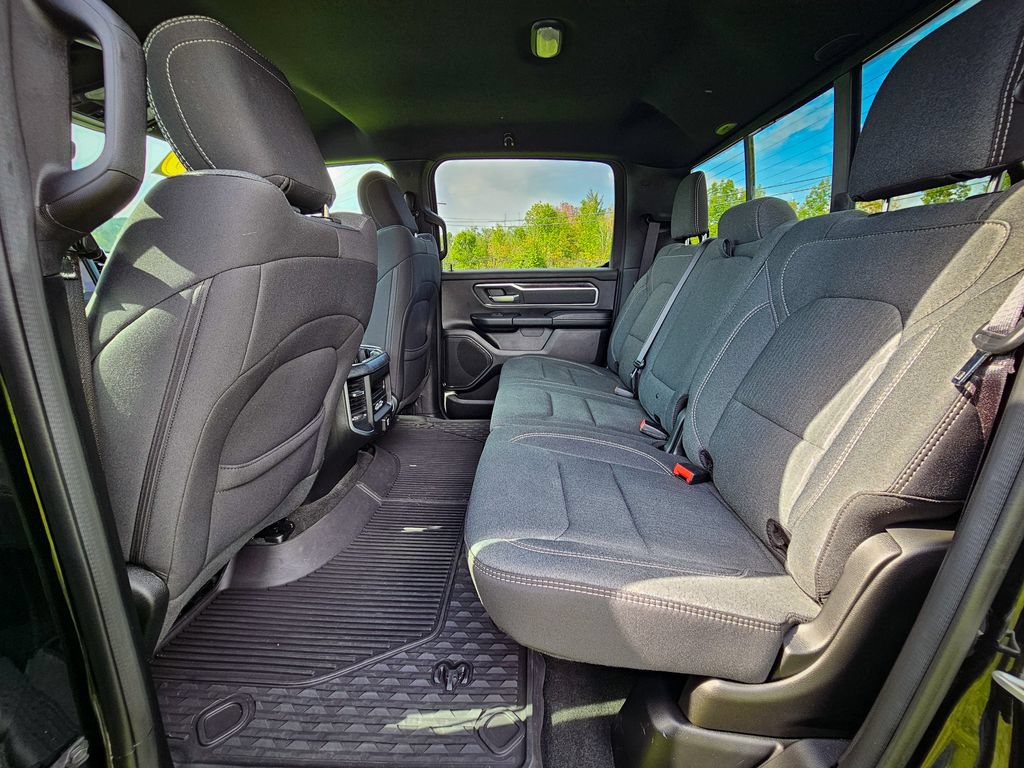 Used 2020 RAM 1500 Big Horn AWD/4WD image 33