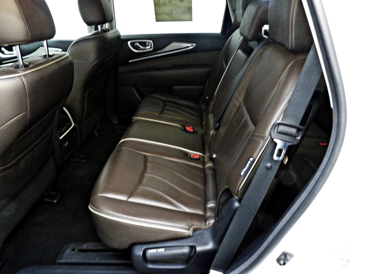 Used 2020 INFINITI QX60 Luxe w/ Essential Package image 10