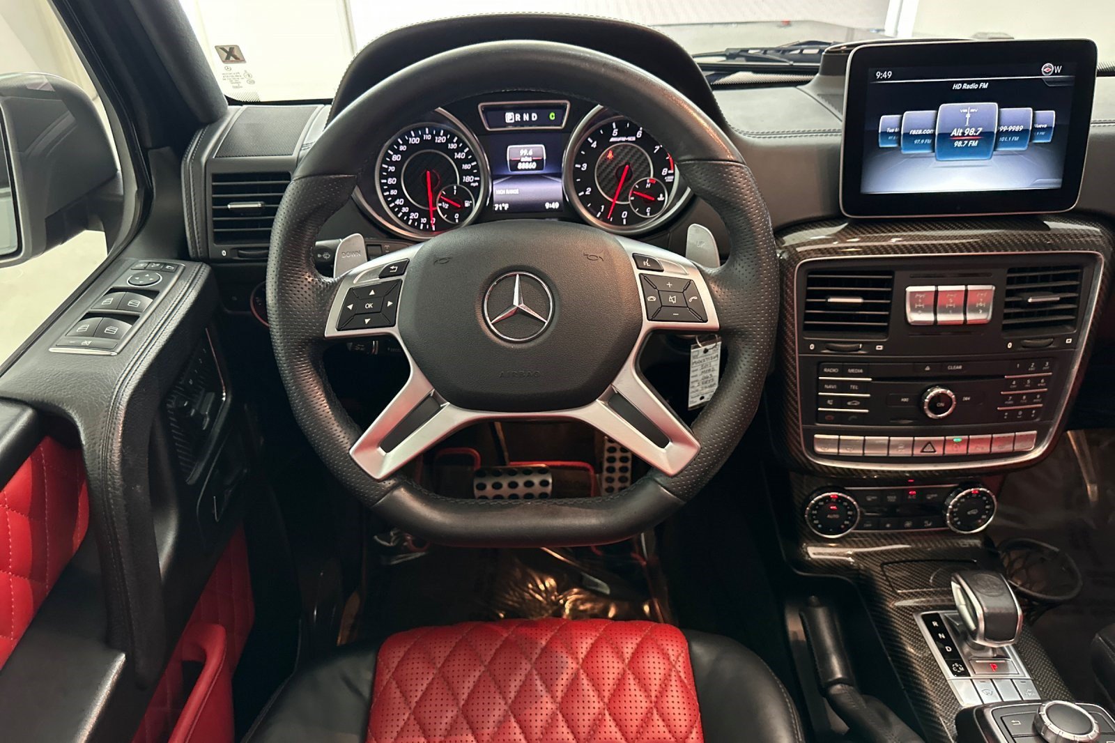 Used 2017 Mercedes-Benz G 63 AMG 4MATIC image 32
