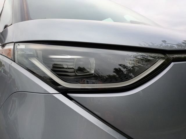 New 2025 Volkswagen ID. Buzz Pro S image 10