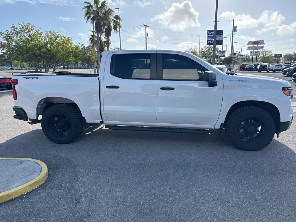 Used 2023 Chevrolet Silverado 1500 W/T w/ Trailering Package image 5