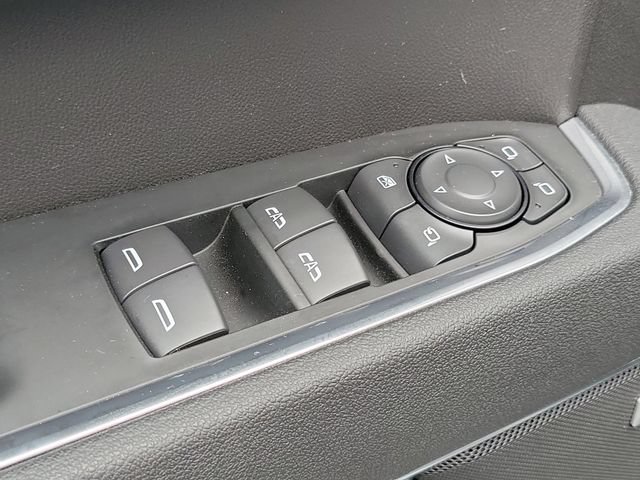 Used 2025 Chevrolet Silverado 1500 LTZ AWD/4WD image 27