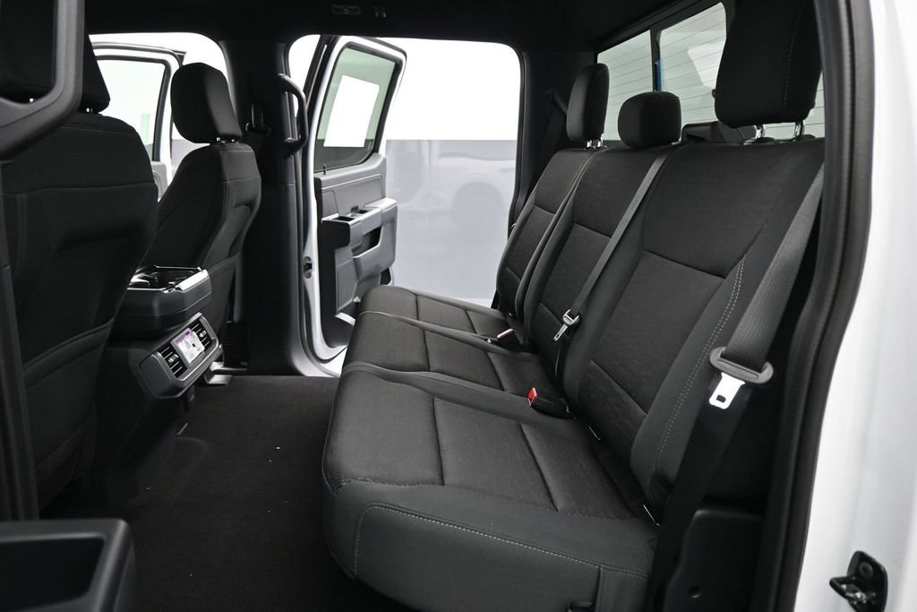 New 2026 Ford F150 XLT w/ Equipment Group 302A MID AWD/4WD image 18