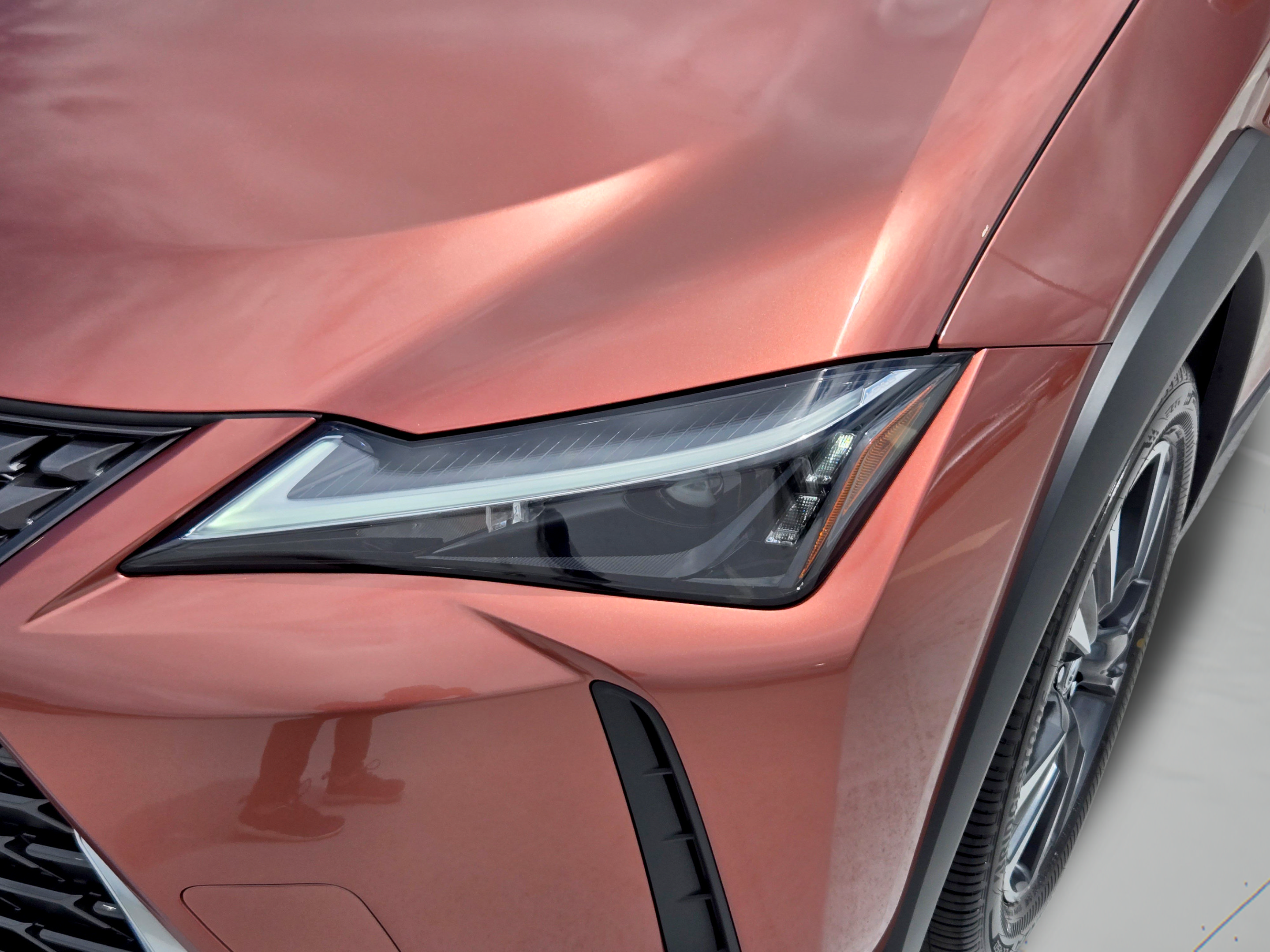 New 2026 Lexus UX 300h FWD image 30