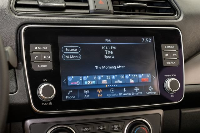 Used 2025 Nissan Leaf S FWD image 17