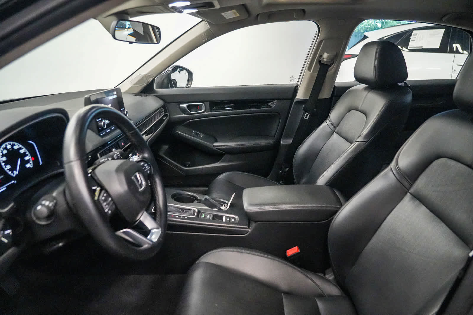 Used 2022 Honda Civic EX-L image 18