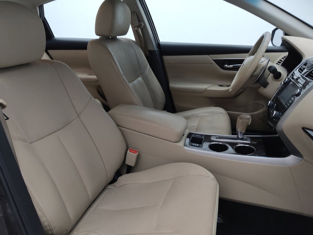 Used 2015 Nissan Altima 3.5 SL FWD image 21