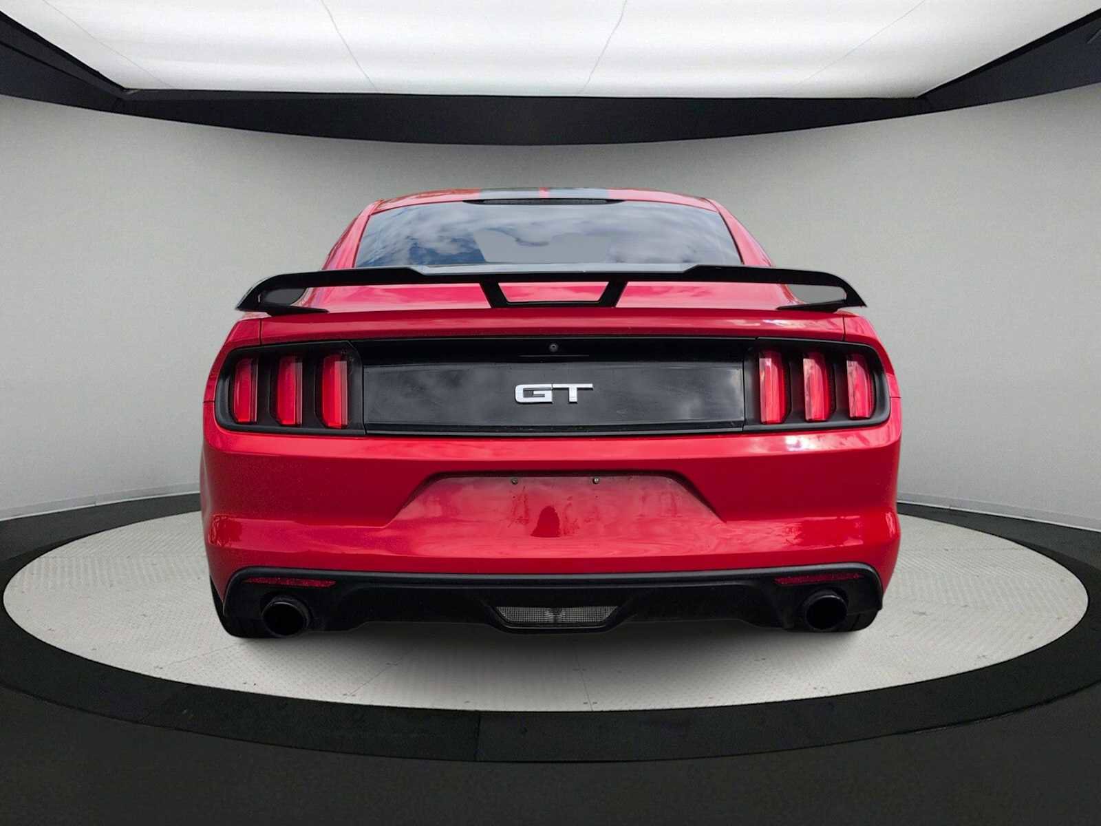 Used 2016 Ford Mustang GT w/ GT Performance Package image 7
