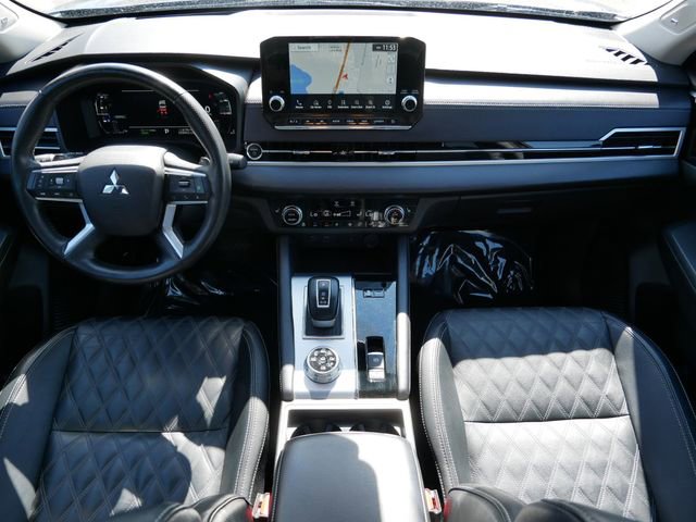 Used 2024 Mitsubishi Outlander SEL AWD/4WD image 12