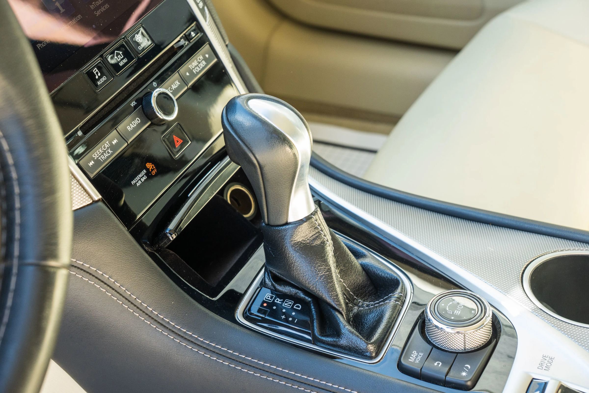 Used 2017 INFINITI Q50 Signature Edition image 13