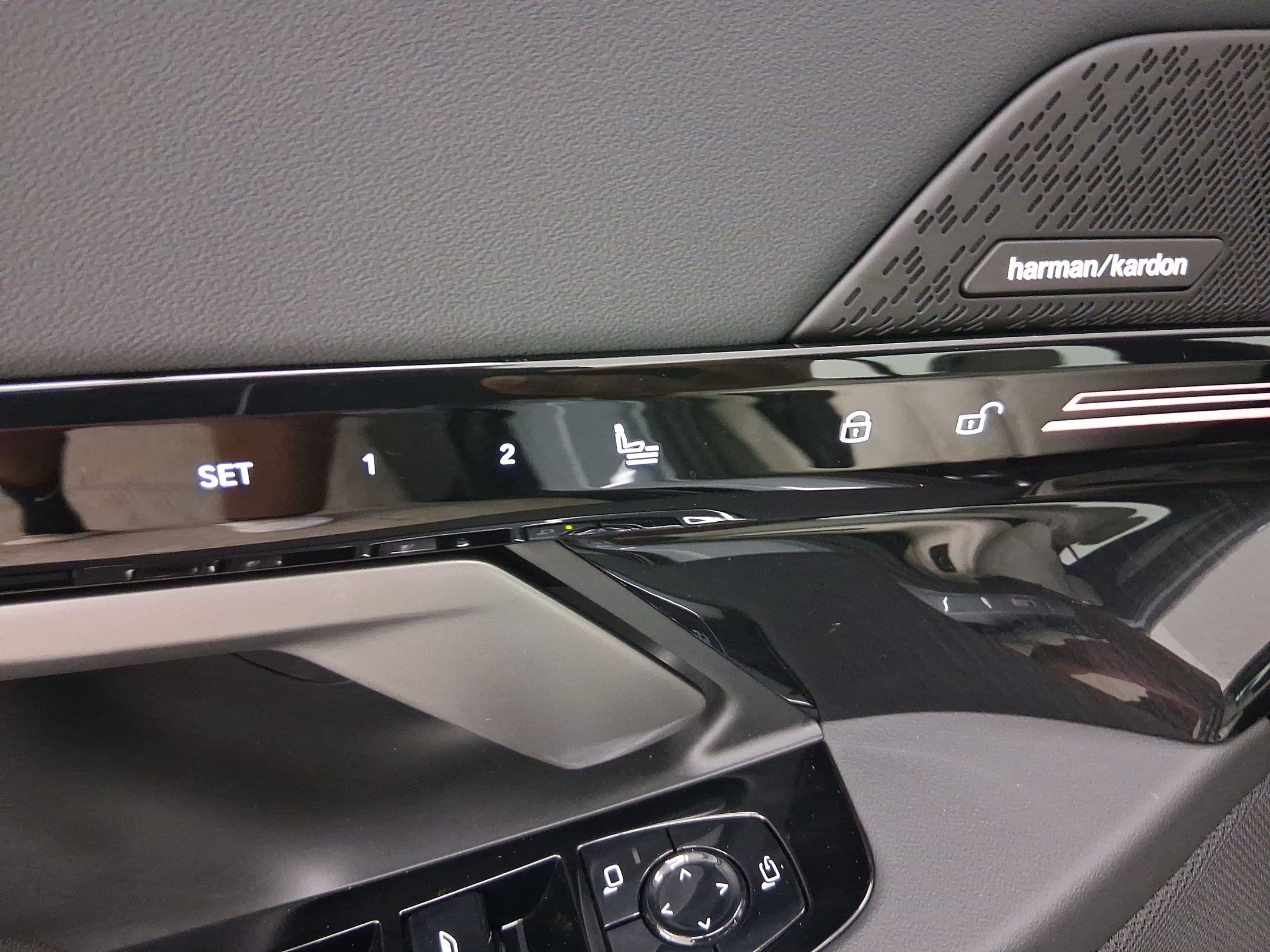 New 2026 BMW 530i w/ M Sport Package RWD image 13