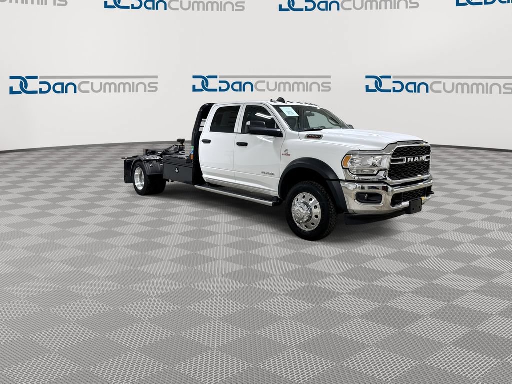 Used 2021 RAM 4500 Tradesman w/ Chrome Appearance Group AWD/4WD image 2