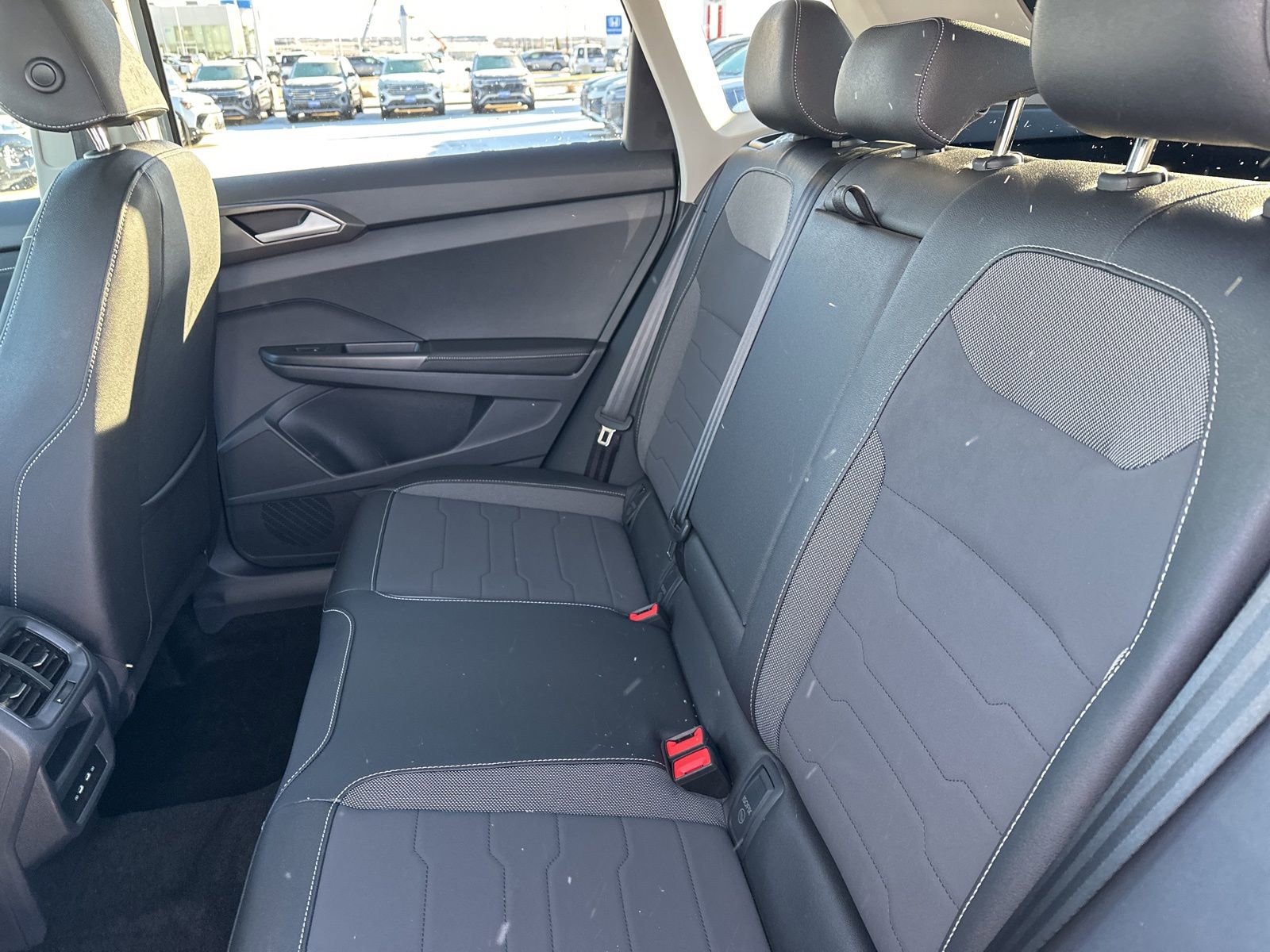 New 2026 Volkswagen Taos SE image 24