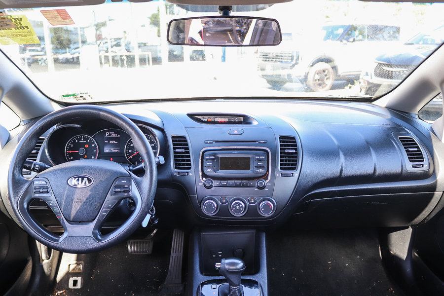 Used 2018 Kia Forte LX FWD image 12