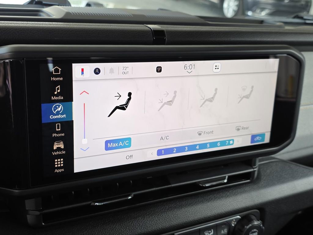 New 2026 Jeep Gladiator Sport image 14