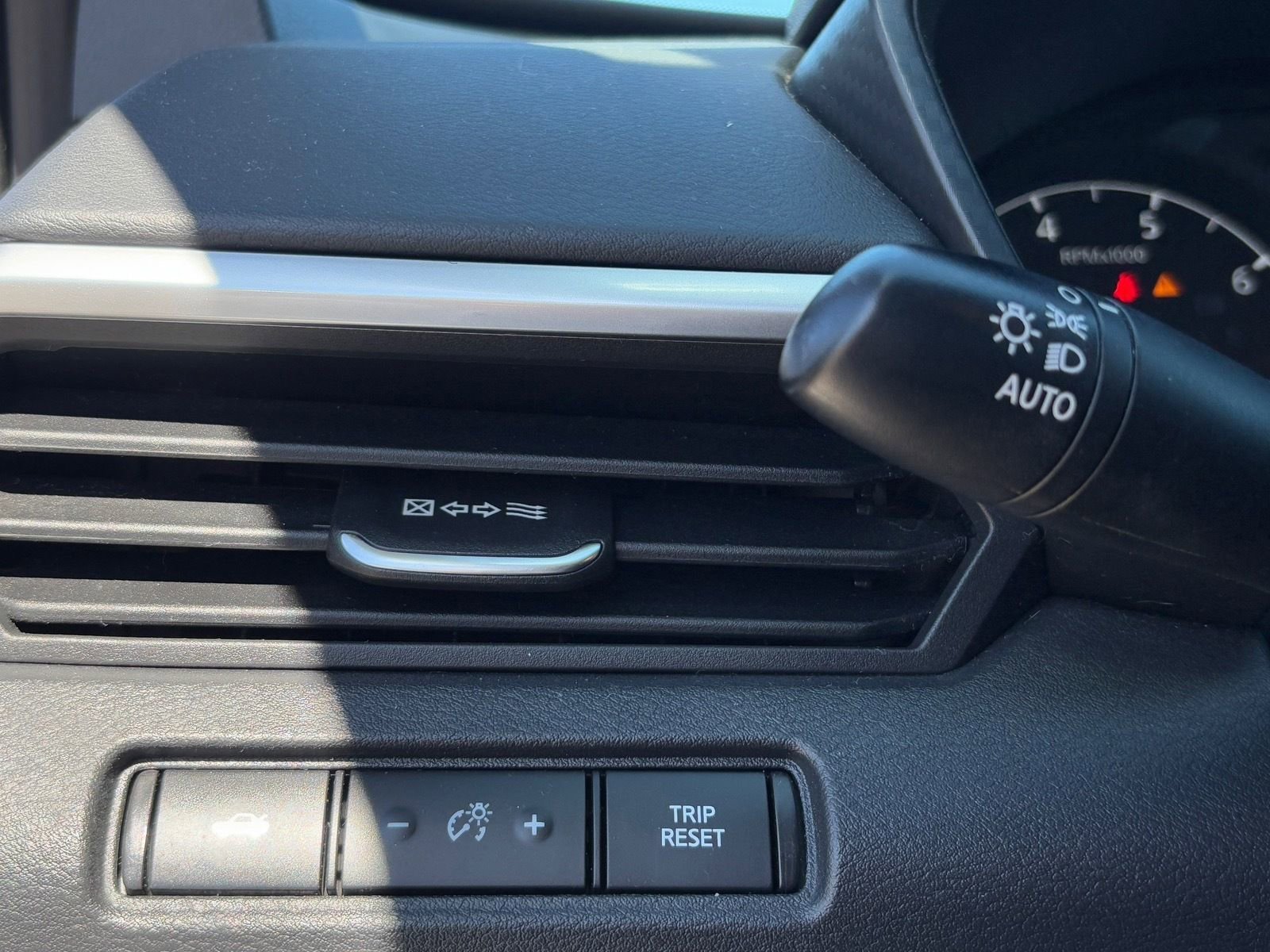 Used 2021 Nissan Altima 2.5 S w/ Driver Assist Package image 28