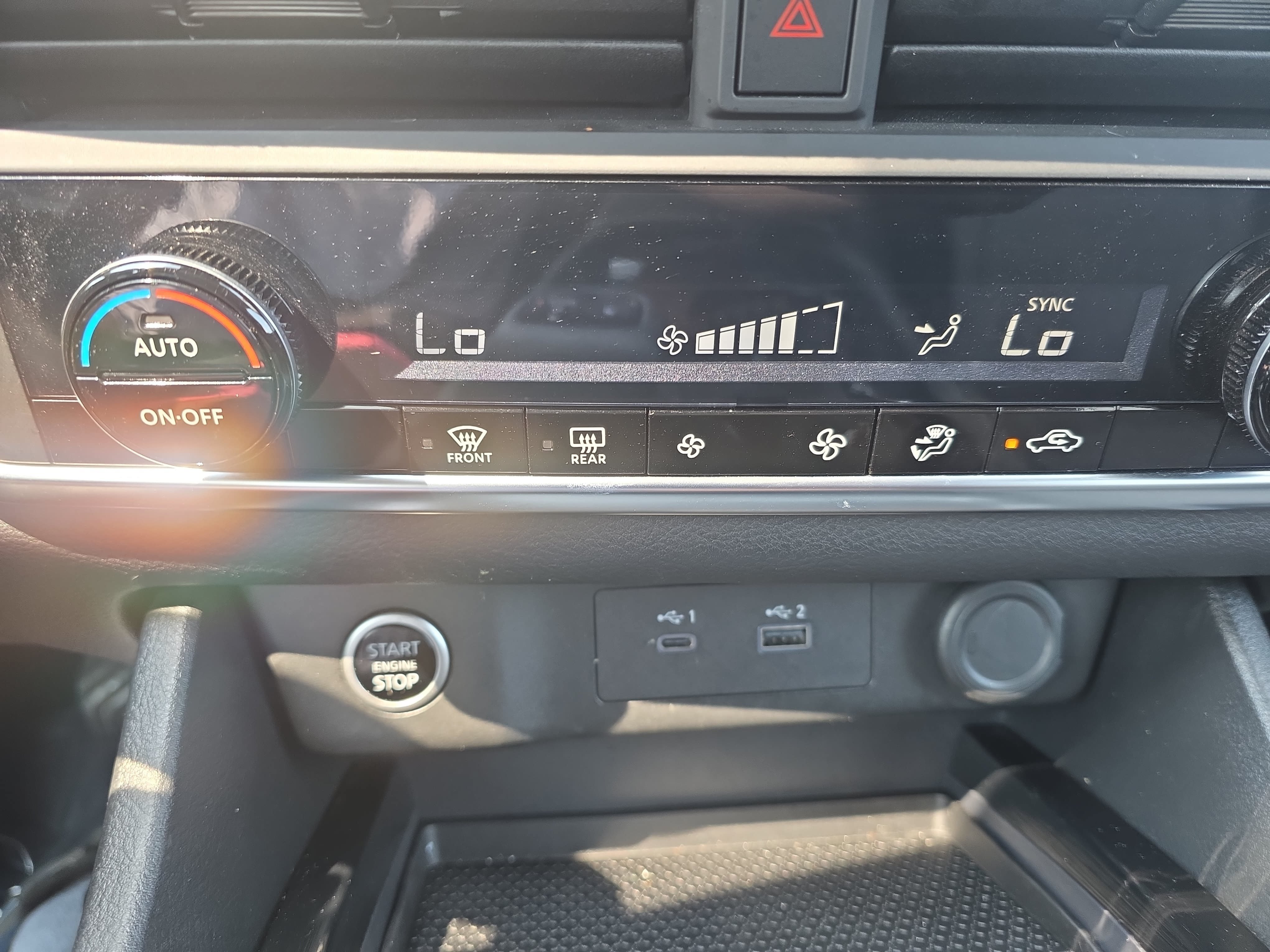 Used 2023 Nissan Rogue SV FWD image 20