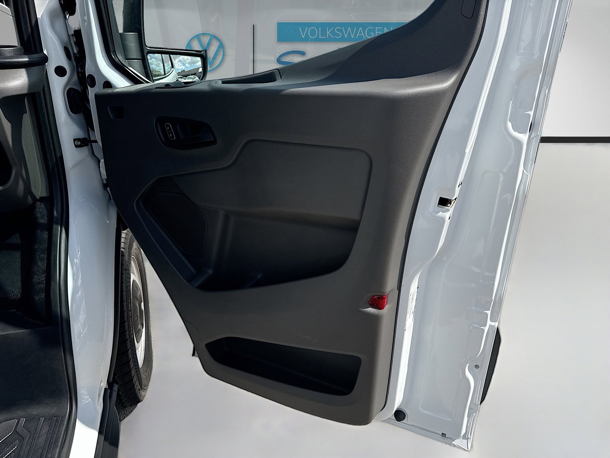 Used 2024 Ford Transit 150 Base image 30