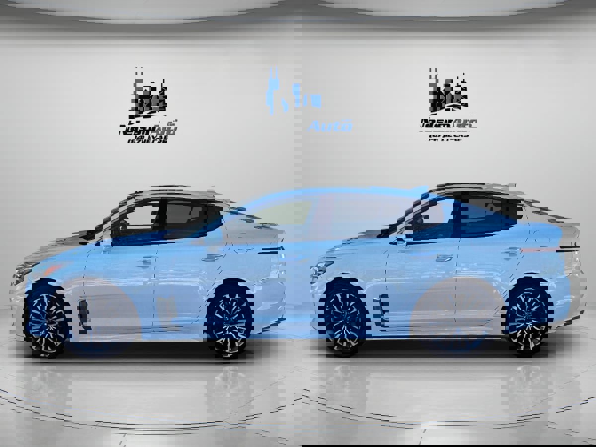 Used 2018 Kia Stinger Premium image 9