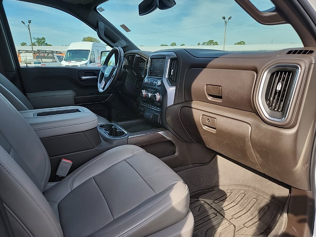 Used 2019 GMC Sierra 1500 SLT w/ SLT Premium Plus Package AWD/4WD image 37