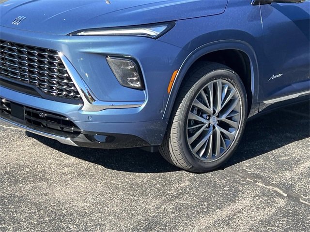 New 2026 Buick Enclave Avenir w/ Super Cruise Package image 10