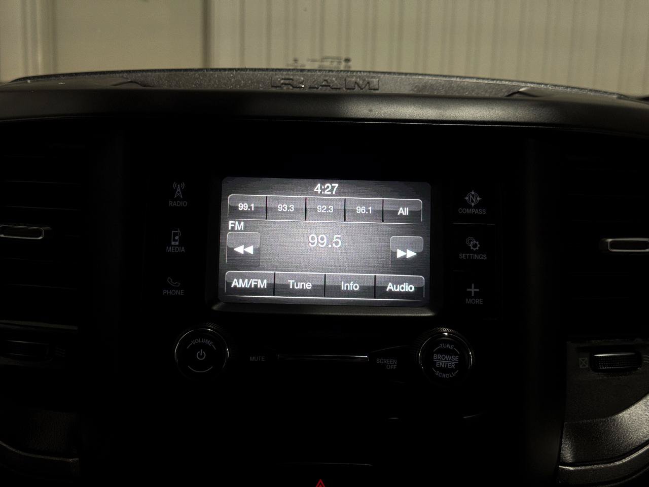Used 2023 RAM 2500 Tradesman AWD/4WD image 31