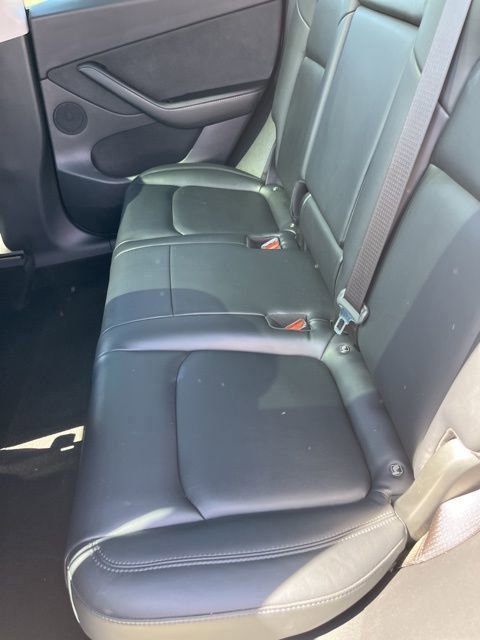 Used 2021 Tesla Model Y Long Range image 10