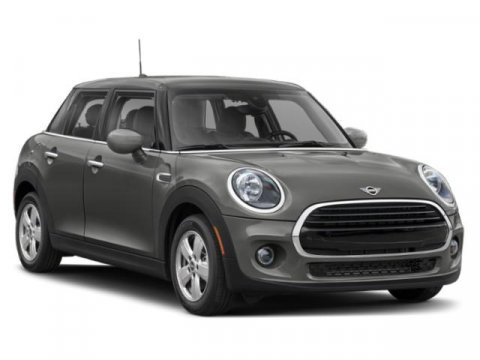 Used 2019 MINI Cooper 4-Door Hardtop image 6