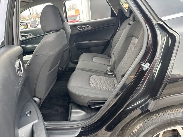Used 2023 Kia Sportage LX image 16