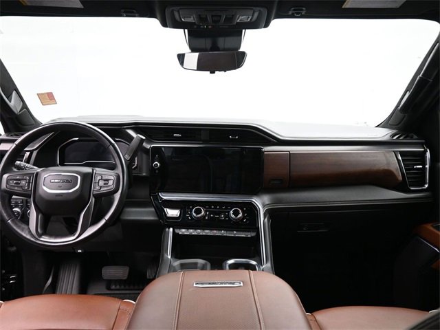 Used 2024 GMC Sierra 3500 Denali Ultimate image 22