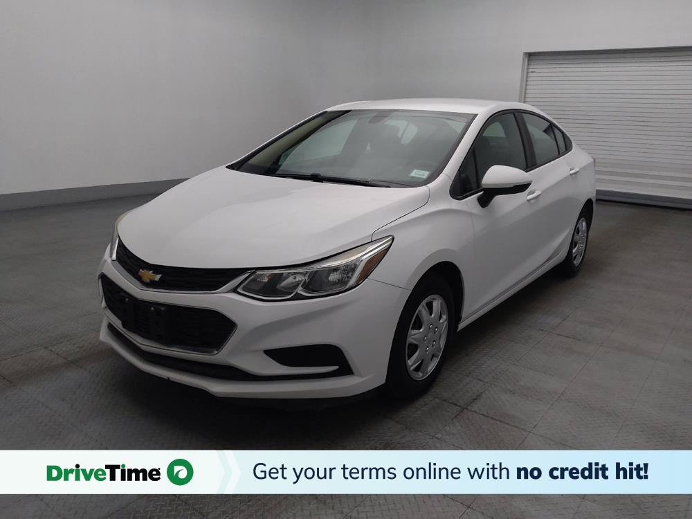 Used 2017 Chevrolet Cruze LS FWD image 1