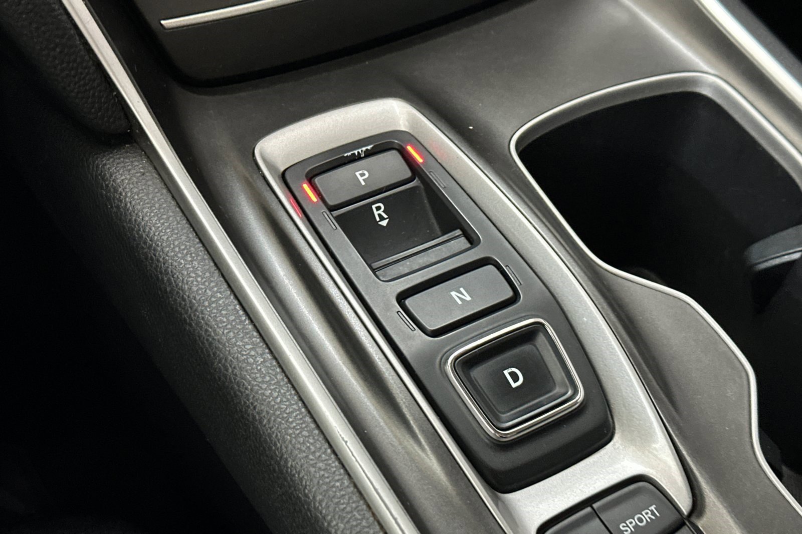Used 2021 Honda Accord Hybrid image 17