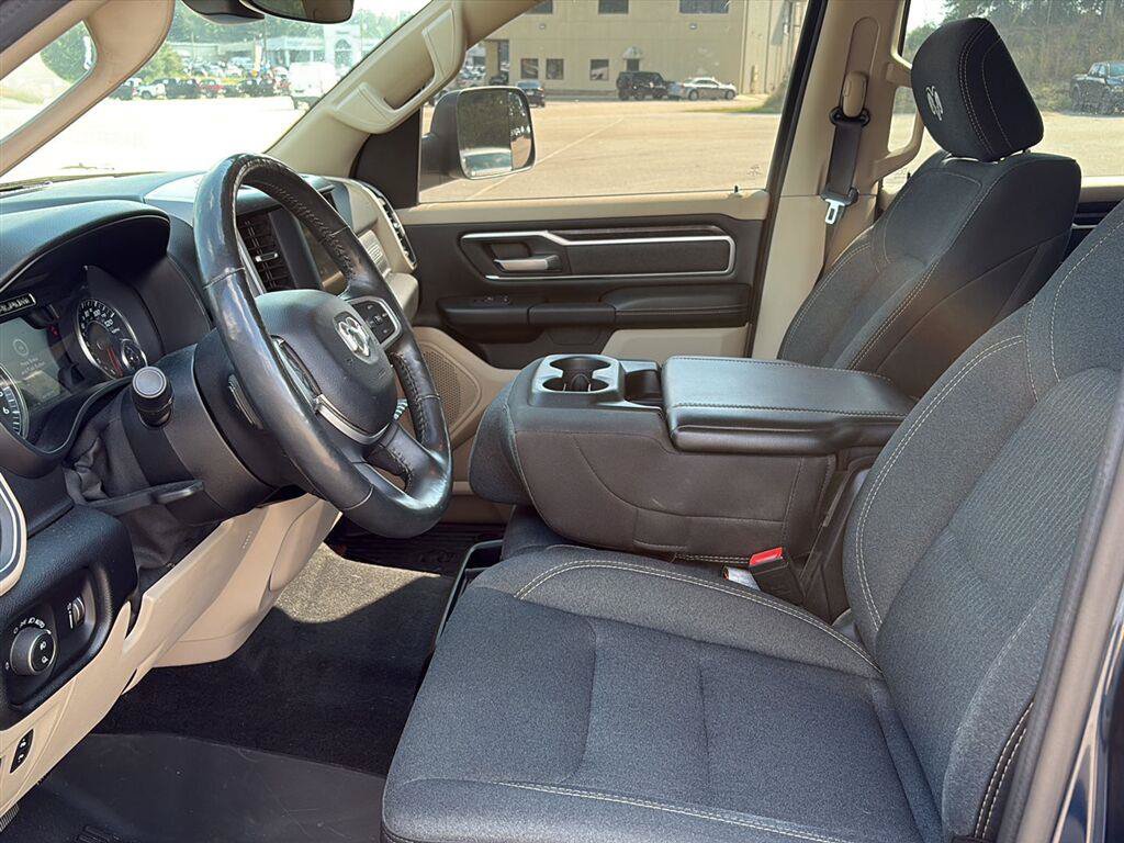 Used 2020 RAM 1500 Big Horn AWD/4WD image 8