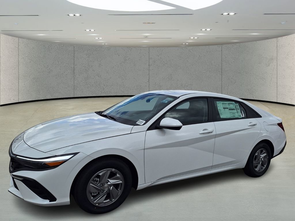 Used 2026 Hyundai Elantra SE