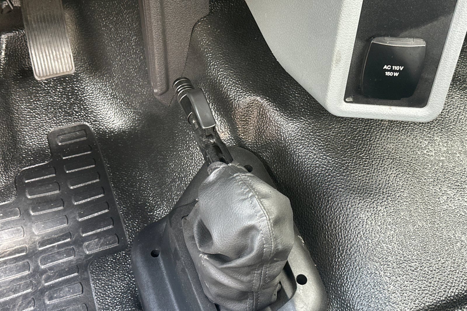 Used 2025 Ford F650 2WD Regular Cab Super Duty image 26