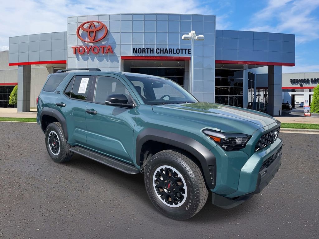 Used 2025 Toyota 4Runner TRD Off-Road image 3