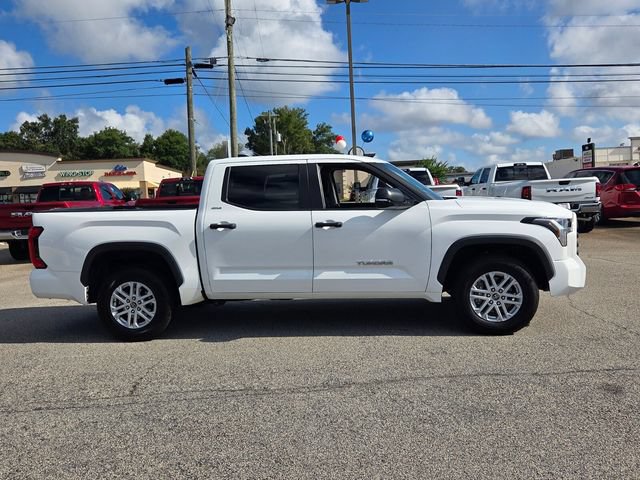 Used 2024 Toyota Tundra SR5 w/ SR5 Convenience Package RWD image 15