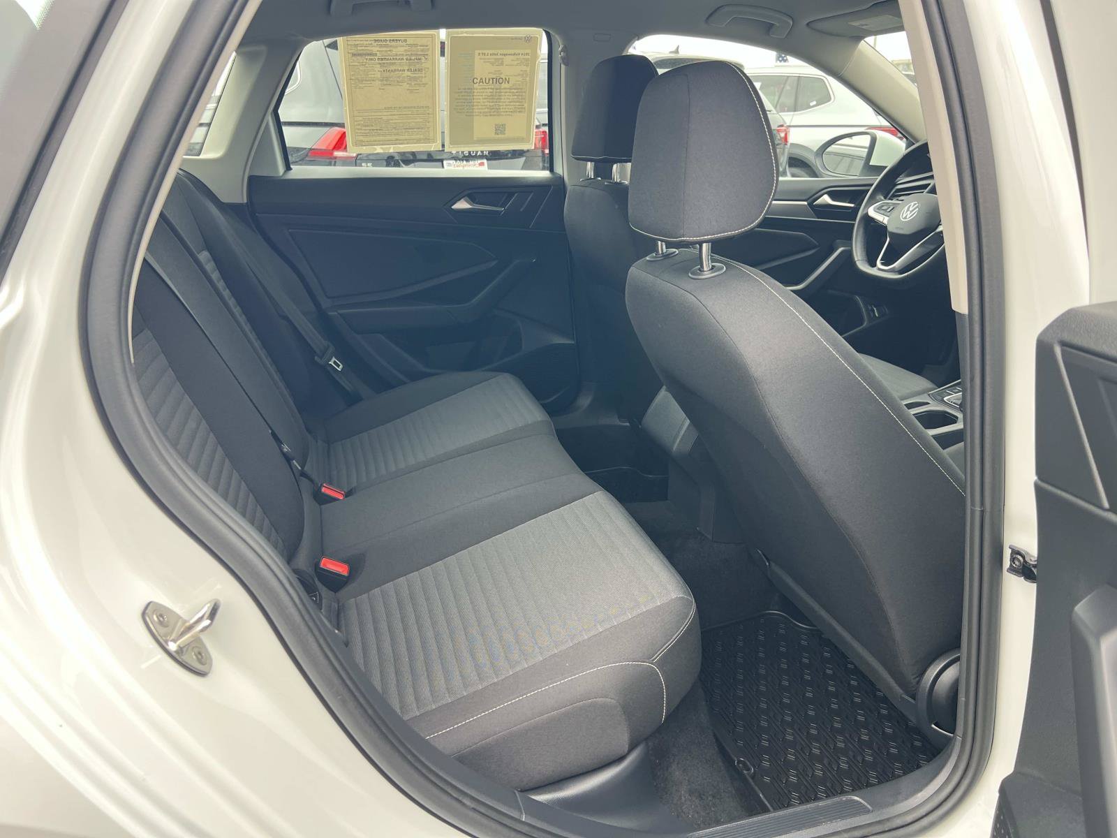 Certified 2024 Volkswagen Jetta S FWD image 29
