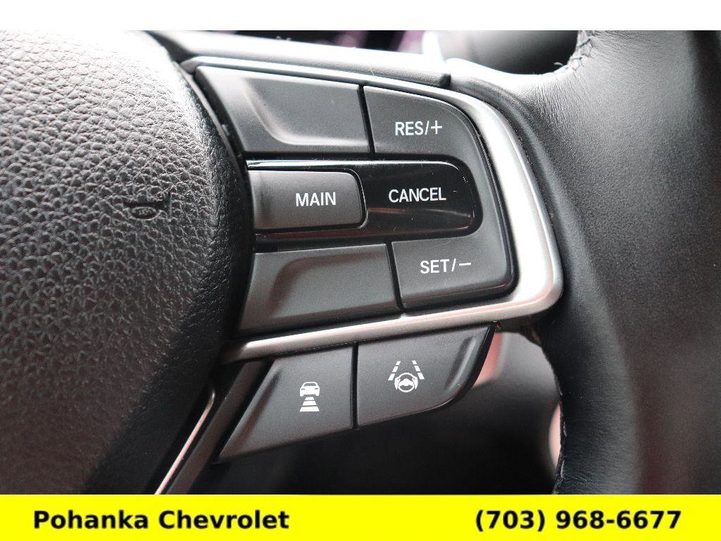 Used 2018 Honda Accord Sport image 11