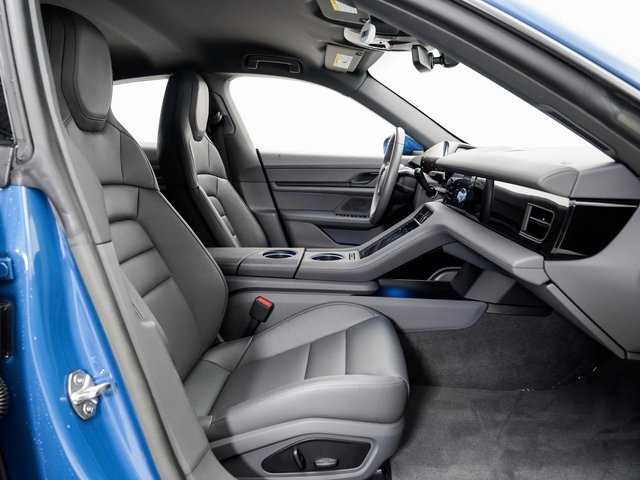 Used 2023 Porsche Taycan image 23