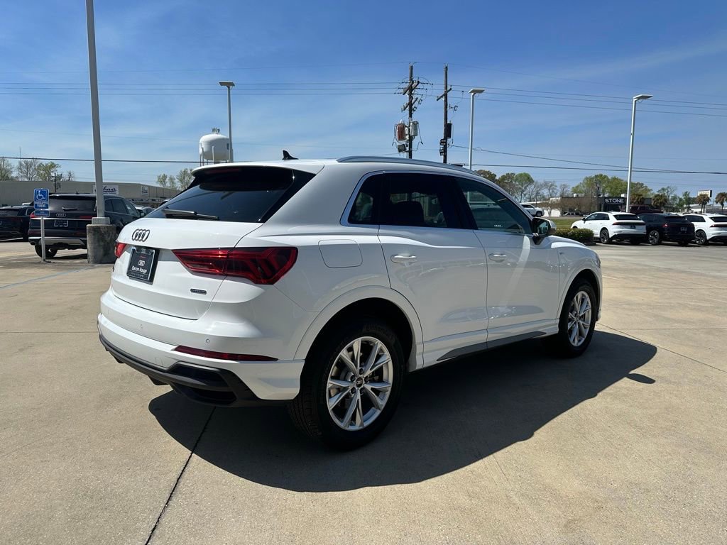 Certified 2025 Audi Q3 2.0T Premium w/ Convenience Package image 7
