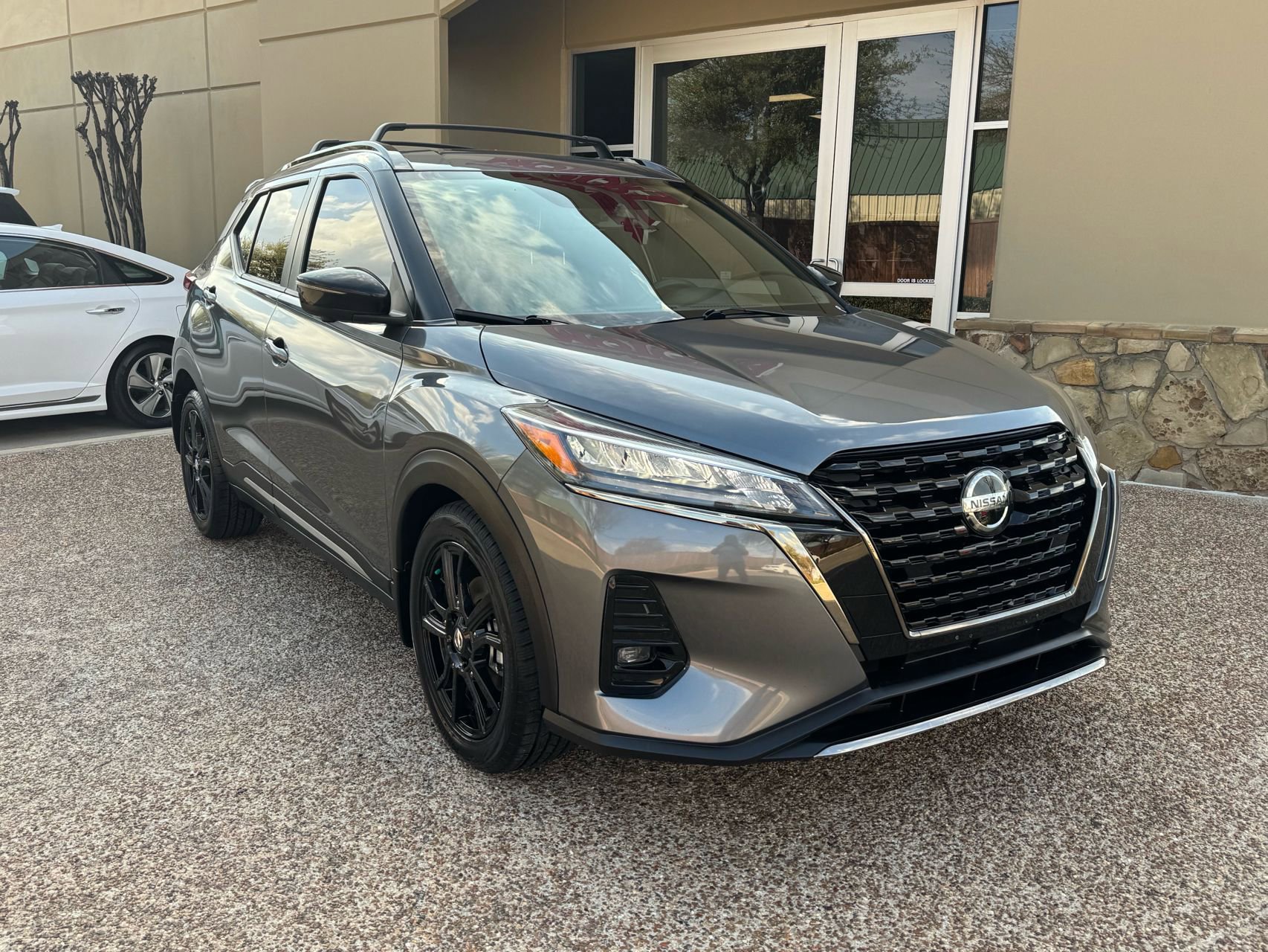 Used 2021 Nissan Kicks SR w/ SR Premium Package