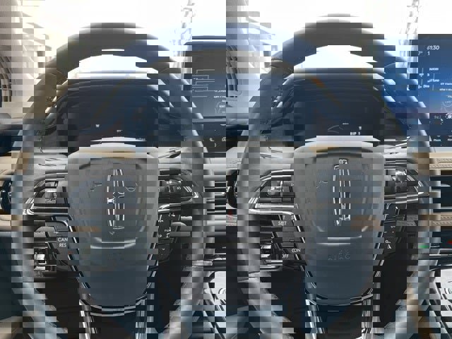 Used 2022 Lincoln Nautilus Reserve w/ Cargo Utility Package image 28