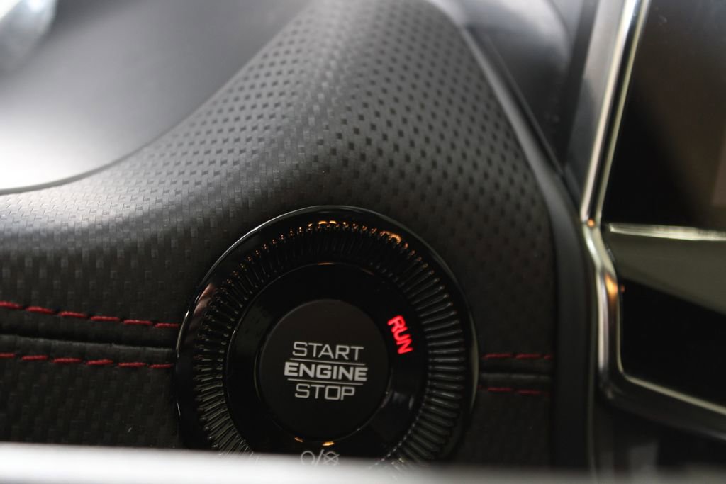 Used 2025 Jeep Compass Trailhawk AWD/4WD image 48