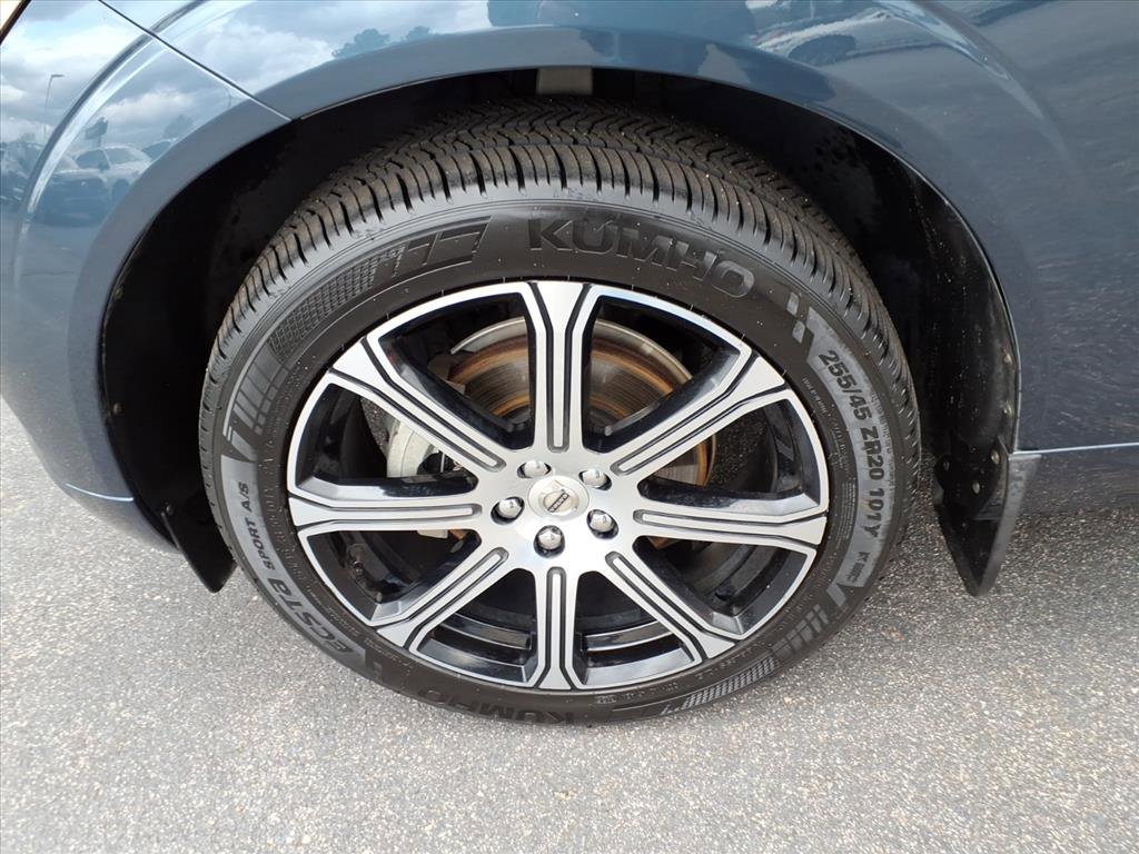 Used 2021 Volvo XC60 T5 Inscription w/ Protection Package Premier image 11